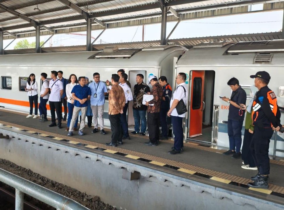 Bapperida Kendal Dampingi Kunjungan Kerja Kemenko Infrastruktur dan Pembangunan Kewilayahan dalam Pemantauan Pengembangan Kawasan Kedungsepur